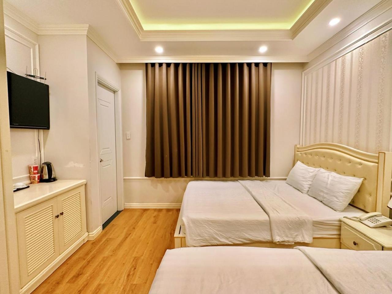 Maya Hotel 2 Chi Khu Co Ong Екстериор снимка